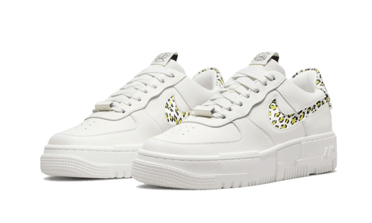 air-force-1-low-pixel-white-leopard-5199ee