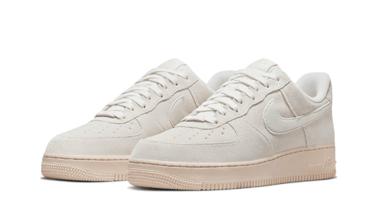 air-force-1-low-winter-premium-summit-white-5199ee