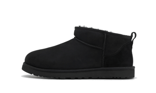 classic-ultra-mini-boot-black-5199ee