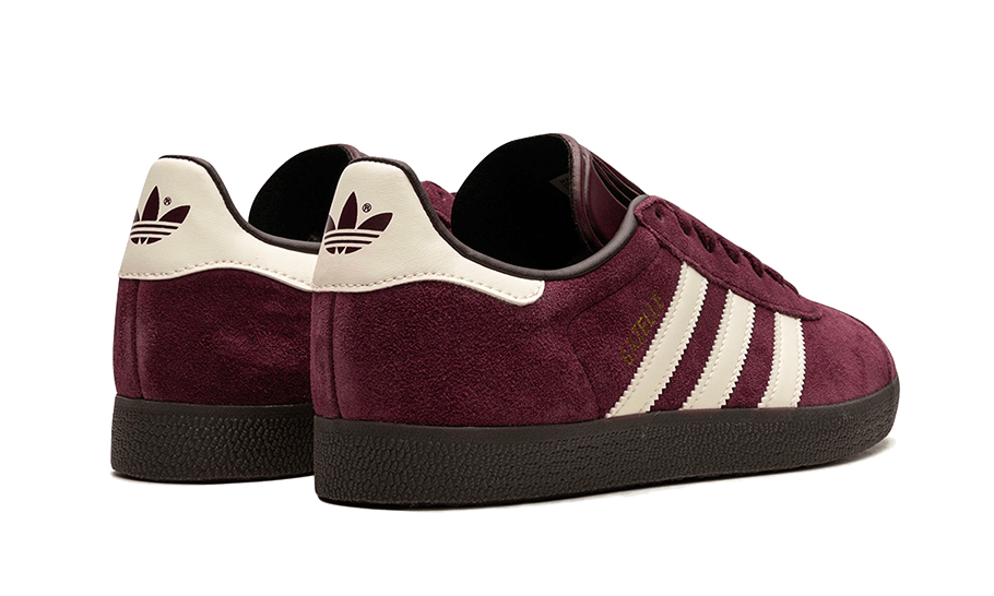 gazelle-maroon-chalk-white-5199ee