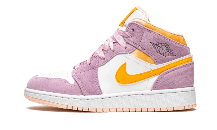 air-jordan-1-mid-arctic-pink-5199ee