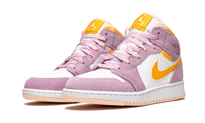air-jordan-1-mid-arctic-pink-5199ee