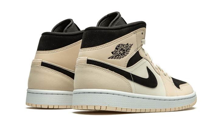 air-jordan-1-mid-barely-orange-5199ee