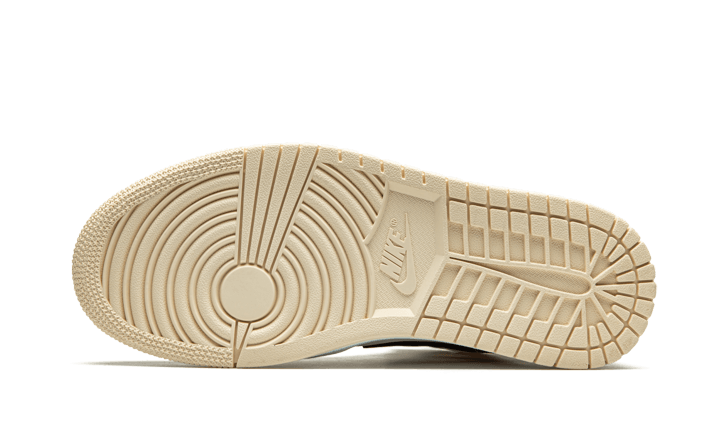 air-jordan-1-mid-barely-orange-5199ee