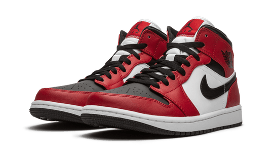 air-jordan-1-mid-chicago-black-toe-5199ee