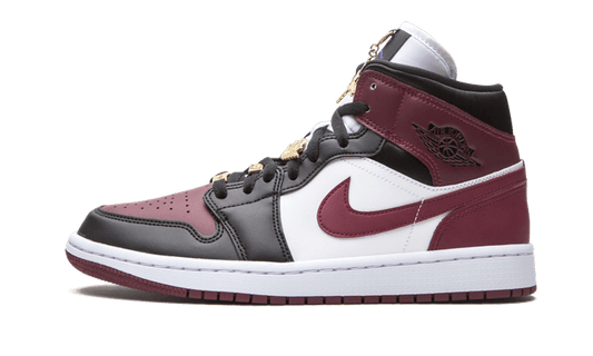 air-jordan-1-mid-se-black-dark-beetroot-5199ee