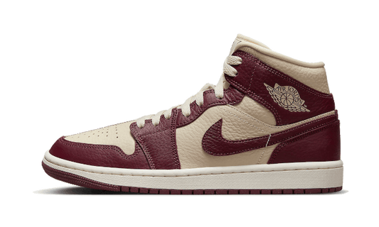 air-jordan-1-mid-split-beach-cherrywood-red-5199ee