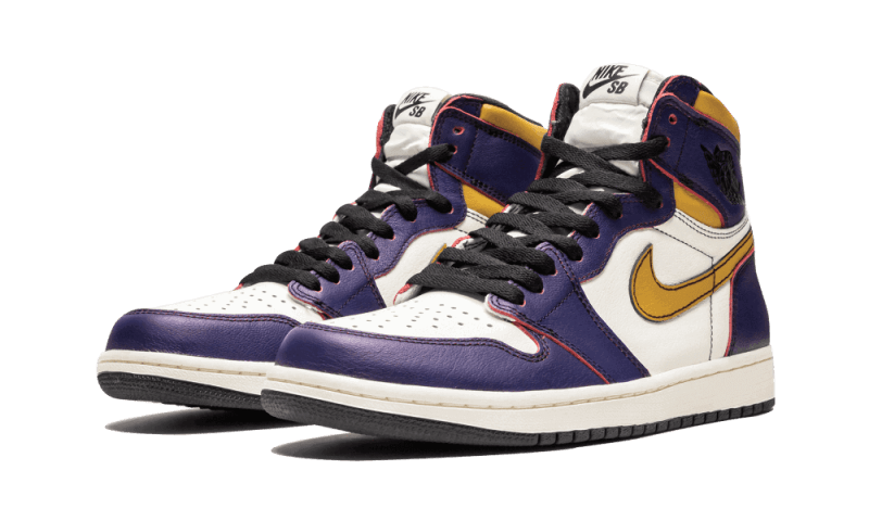 air-jordan-1-retro-high-og-defiant-nike-sb-lakers-5199ee