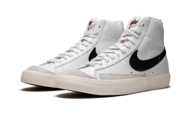 Nike Blazer Mid '77 Vintage White Black - BQ6806-100