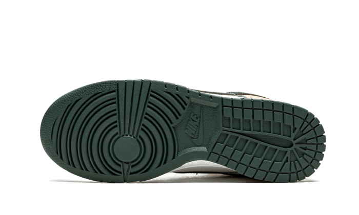 dunk-low-se-sail-multi-camo-5199ee