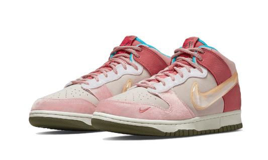 dunk-mid-social-status-free-lunch-strawberry-milk-5199ee