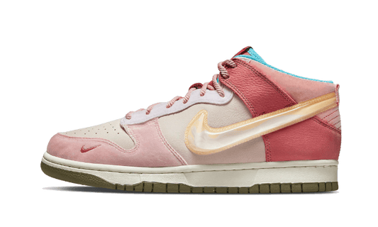 dunk-mid-social-status-free-lunch-strawberry-milk-5199ee