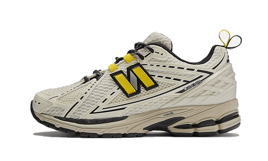 1906r-ganni-sail-5199ee