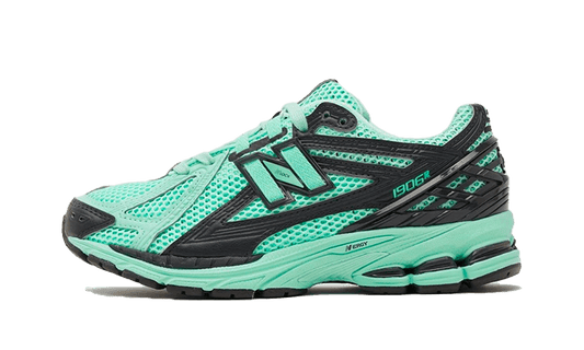 1906r-size-green-black-5199ee