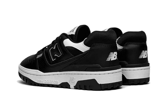 550-black-white-5199ee