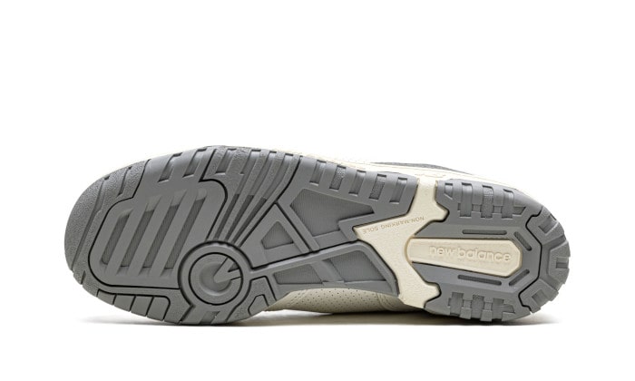 650r-aim-leon-dore-white-grey-5199ee