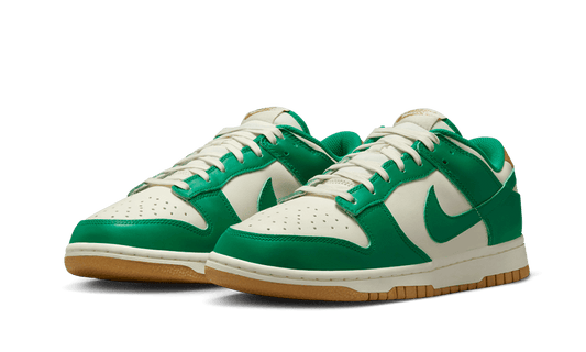 dunk-low-malachite-university-gold-5199ee