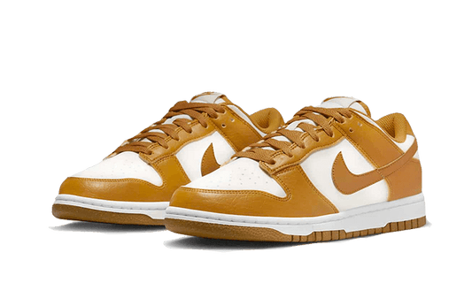 dunk-low-next-nature-light-curry-5199ee