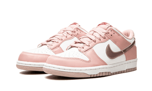 dunk-low-pink-velvet-5199ee