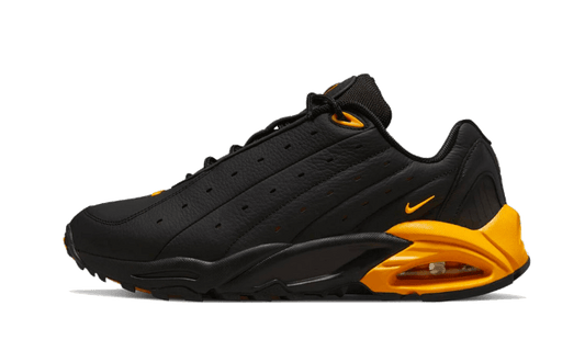 nocta-hot-step-air-terra-black-university-gold-5199ee