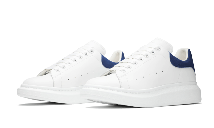 oversized-worker-blue-5199ee