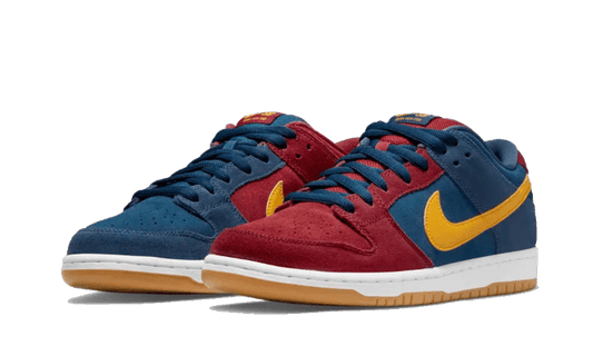 sb-dunk-low-barcelona-5199ee