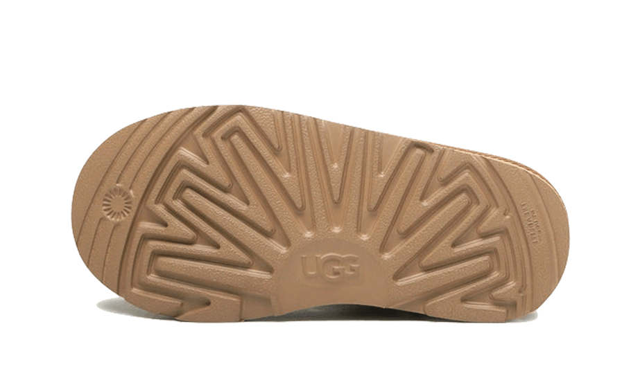 classic-ultra-mini-boot-chestnut-enfant-5199ee